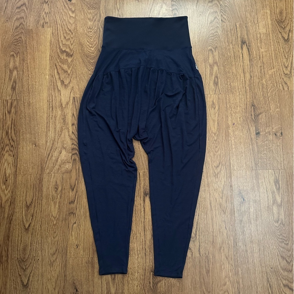 Navy Blue High-Waisted harem Pants size small yoga relaxed size small Longuewear